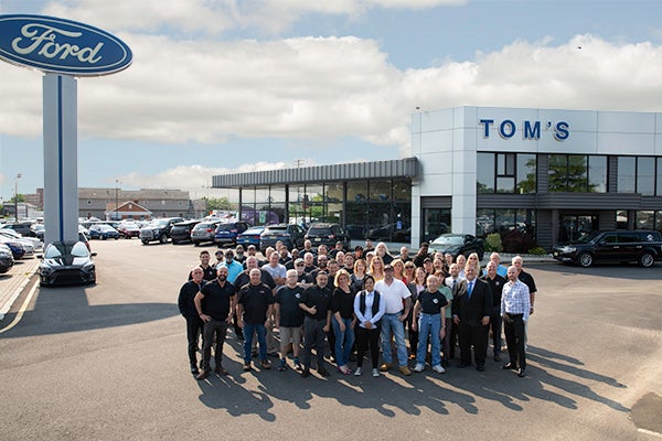 Tom's Ford Group Photo